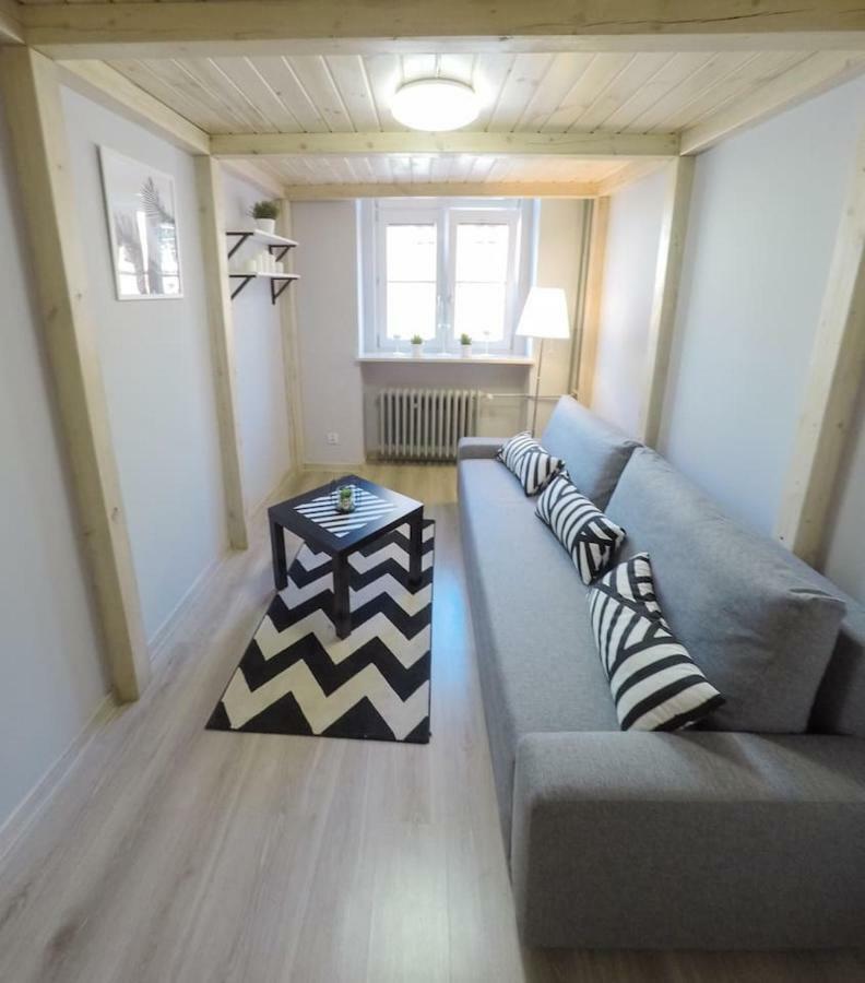 Rynek 20/21 -Cosy New Apartment On The Market Square - 4 Bedrooms - 8 People Wroclaw Exterior photo